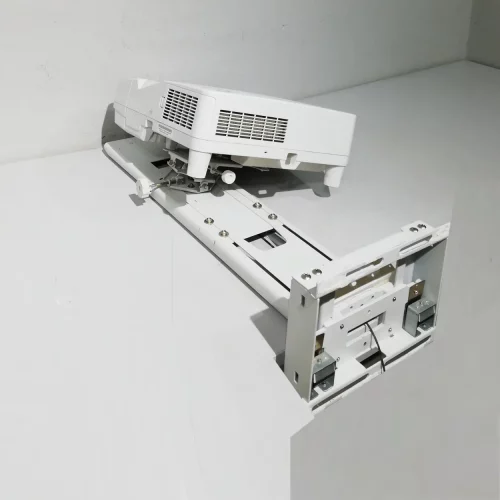 Projector NEC NP-UM301X + altaveus i suport perfecte tant per a ús domèstic com professional