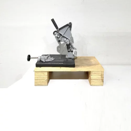 Suport per a radial d'ocasió (26X19X29cm) procedent d’una empresa en tancament