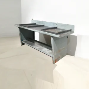 Banco de trabajo de 201x76x102 cm de ocasiรณn en muy buen estado en venta en cabauoportunitats.com