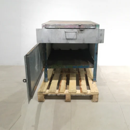 Banc de treball amb 1 calaix de segona mà, procedent d’una empresa en tancament en venda a cabauoportunitats.com