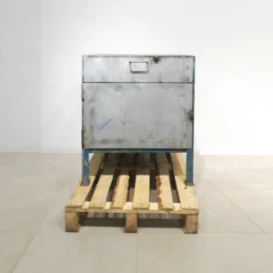 Banc de treball amb 1 calaix de segona mà, procedent d’una empresa en tancament en venda a cabauoportunitats.com