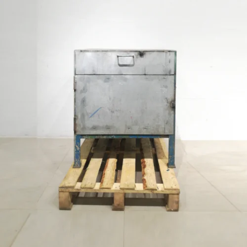 Banc de treball amb 1 calaix de segona mà, procedent d’una empresa en tancament en venda a cabauoportunitats.com