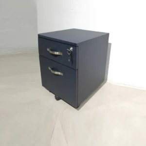 Buck de segona mà fet de melamina amb 2 calaixos (40x44x52cm) en venda a cabauoportunitats.com