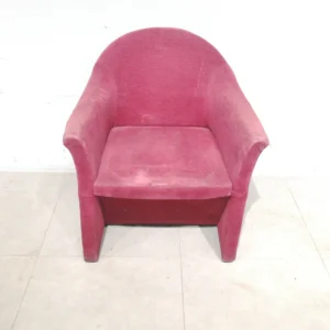 Butaca vintage 70x67x85cm color vermell, perfecta per a ús domèstic com professional