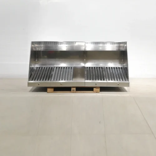 Campana extractora de acero inoxidable de segunda mano para restaurante de 228x100x56cm en venta en cabauoportunitats.com
