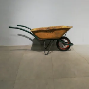 Carretilla de obra 55x136x65 cm de segunda mano de gran resistencia