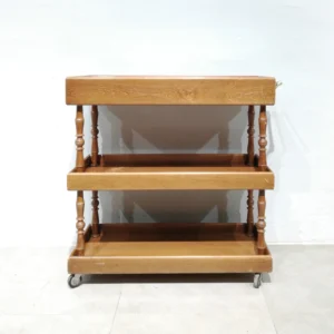 Carro auxiliar de fusta (87x38x91cm) amb 3 prestatges de segona mà en bon estat