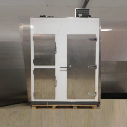 Cámara frigorífica de 3 puertas apta para restaurante, hotel... en venta en cabauoportunitats.com