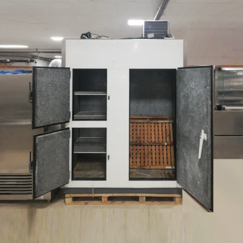 Cámara frigorífica de 3 puertas apta para restaurante, hotel... en venta en cabauoportunitats.com