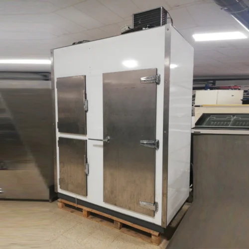 Cámara frigorífica de 3 puertas apta para restaurante, hotel... en venta en cabauoportunitats.com