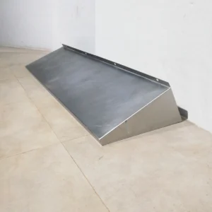 Estante de acero inoxidable para pared (201x40x29cm) de segunda mano en buen estado