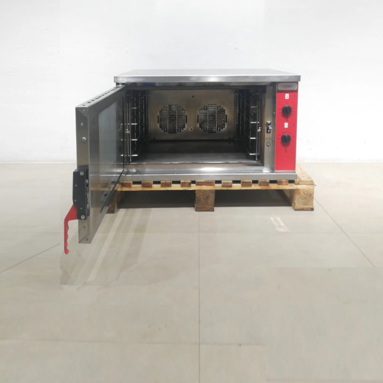 Horno de convección DOBRA BRADO FR-4 de segunda mano en buen estado en venta en cabauoportunitats.com