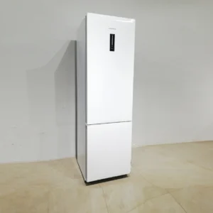 Nevera amb congelador DAEWOO RN-45FNPW de segona mà en bon estat en venda a cabauoportunitats.com