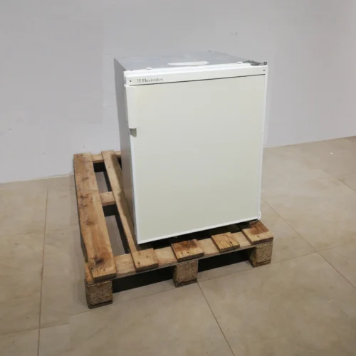 Nevera ELECTROLUX RM350 de 65 litres de segona mà en bon estat, en venda a cabauoportunitats.com