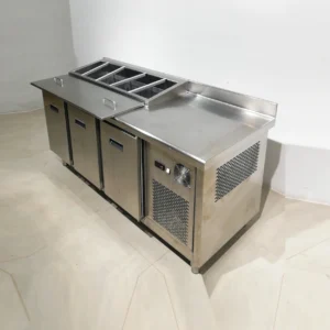 Nevera sotamostrador (186x70x94cm) de segona mร en bon estat en venda a cabauoportunitats.com