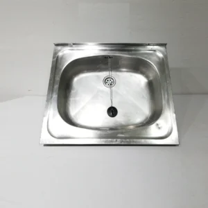 Aigüera d'acer inoxidable de 60x50x15cm procedent d'una empresa en tancament