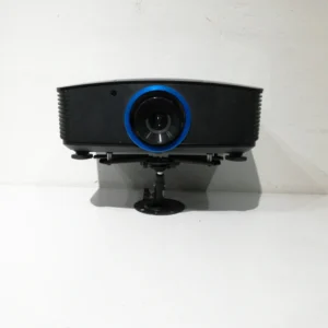 Projector INFOCUS SP8604 amb suport perfecte tant per a ús domèstic com professional