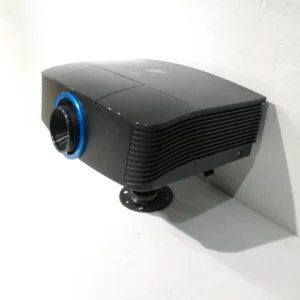 Projector INFOCUS SP8604 amb suport perfecte tant per a ús domèstic com professional