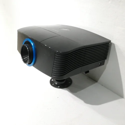 Projector INFOCUS SP8604 amb suport perfecte tant per a ús domèstic com professional