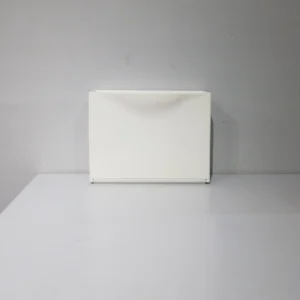 Sabater de plàstic de segona mà en bon estat perfecte per a ús domèstic a cabauoportunitats.com