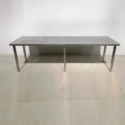 Taula de treball d'inox de 250x64x80cm de gran qualitat i resistència bon estat