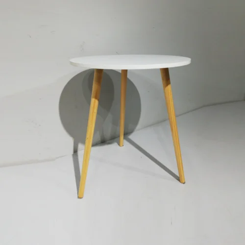 Taula auxiliar de fusta (ø45x50cm) de segonam mà en bon estat