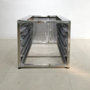 Base per a forn de 55x50x52cm amb espai per a 5 safates en bon estat