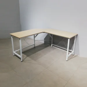 Escritorio en L de segunda mano (149x150x75cm) perfecta para despacho, oficina, casa... en venta en cabauoportunitats.com