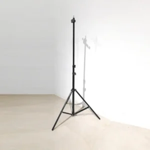 Trípode plegable de 80x165 cm con altura regulable, de segunda mano en buen estado