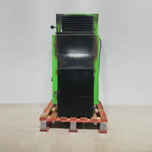 Estufa de llenya REMKO ALLMAT amb capacitat calorífica de 11kW de segona mà