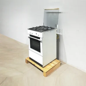 Cocina de gas MEIRELES G1530 DVW formada por 3 fogones y 1 horno de ocasión en venta por desuso