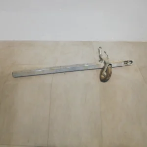 Timó amb roda per a remolc fabricat en acer (168x20x66cm) de segon mà