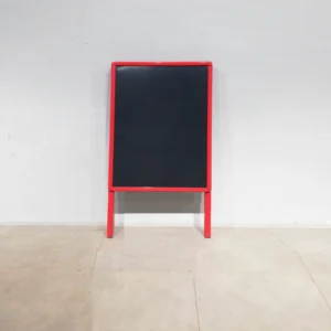 Pissarra doble cara feta de fusta (74x48x140cm) per a guix de segona mà