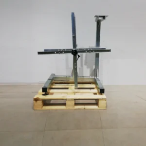 Enrotllador de cable (80x61x102cm) fet d'acer procedent d'una empresa en tancament