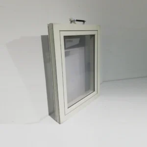 Ventana con marco y cristal (60x7x80 cm) hecha de PVC de segunda mano en buen estado