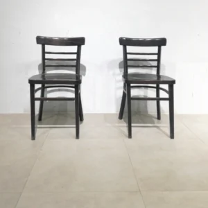 Silla de madera (40x39x88cm) para comedor de segunda mano