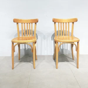 Silla de madera tipo thonet (40x46x70cm) para comedor