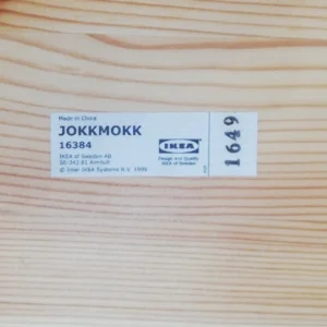 Silla de madera IKEA (41x41x90cm) de segunda mano en buen estado