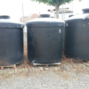 Dipòsit d'aigua de 3000 litres perfecte tant per a ús domèstic com professional