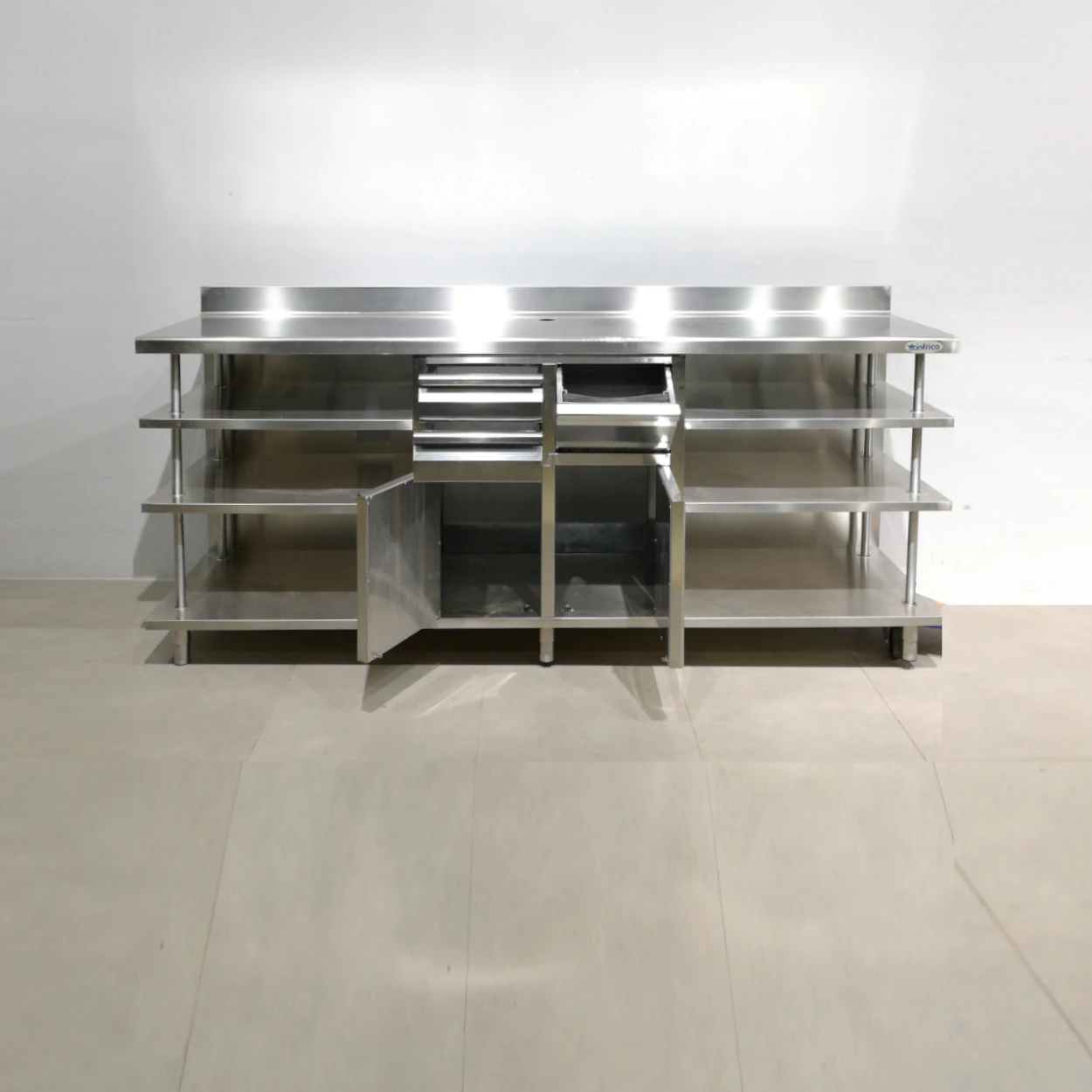 Mueble para cafetera INFRICO 245x60x116 cm de ocasiรณn Fabricado en chapa de acero inoxidable