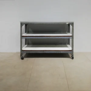 Prestatgeria amb rodes (119x40x87cm) feta amb estructura metàl·lica i bases de melamina