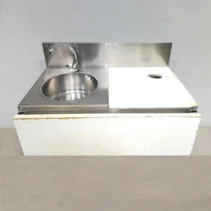 Taula d'inox d'ocasió (100x53x100cm) amb aigüera i base extensible a 93cm d'amplada