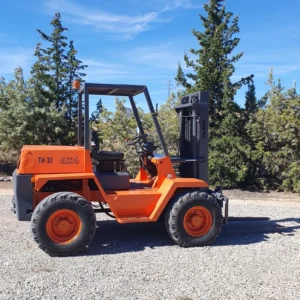 Carretilla elevadora AGRIA SAE 30 4x4 de segunda mano en venta en cabauoportunitats.com