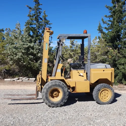 Carretilla elevadora AUSA CC20 4x4, mastil doble, 2.000kg de capacidad en venta en cabauoportunitats.com