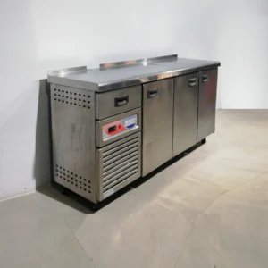 Nevera sotamostrador (196x60x105cm) d'inox de segona mà en bon estat