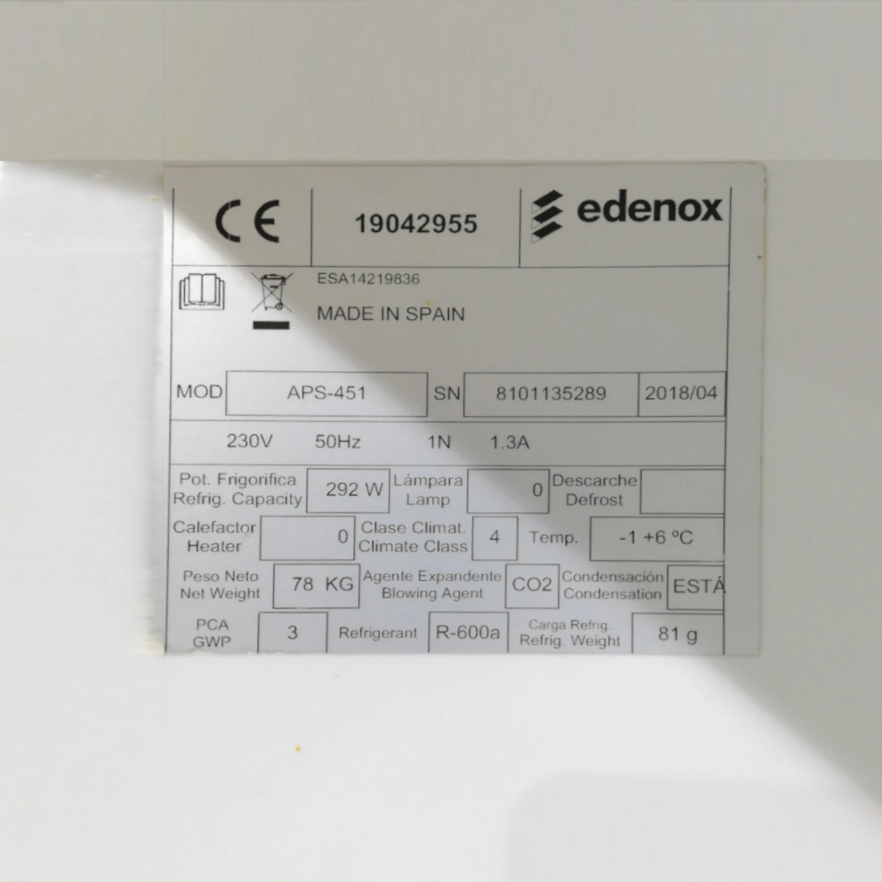 Frigorífico de ocasión EDENOX APS-451 en buen estado, perfecto tanto para uso doméstico como professional