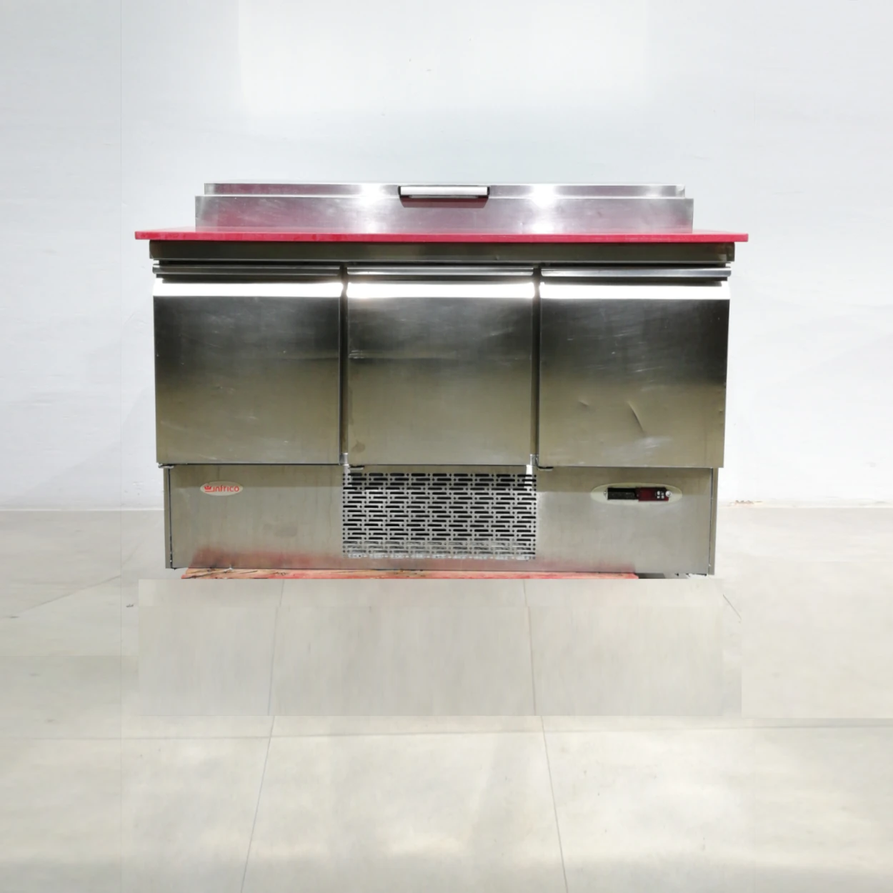 Taula freda amanides INFRICO (150x175x104cm) amb obertura superior i portes