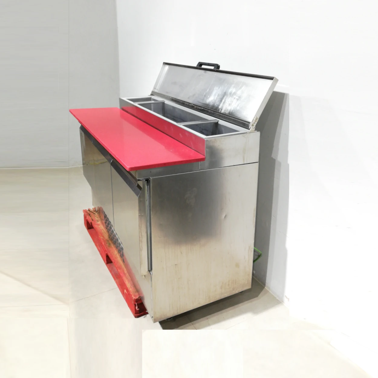 Taula freda amanides INFRICO (150x175x104cm) amb obertura superior i portes