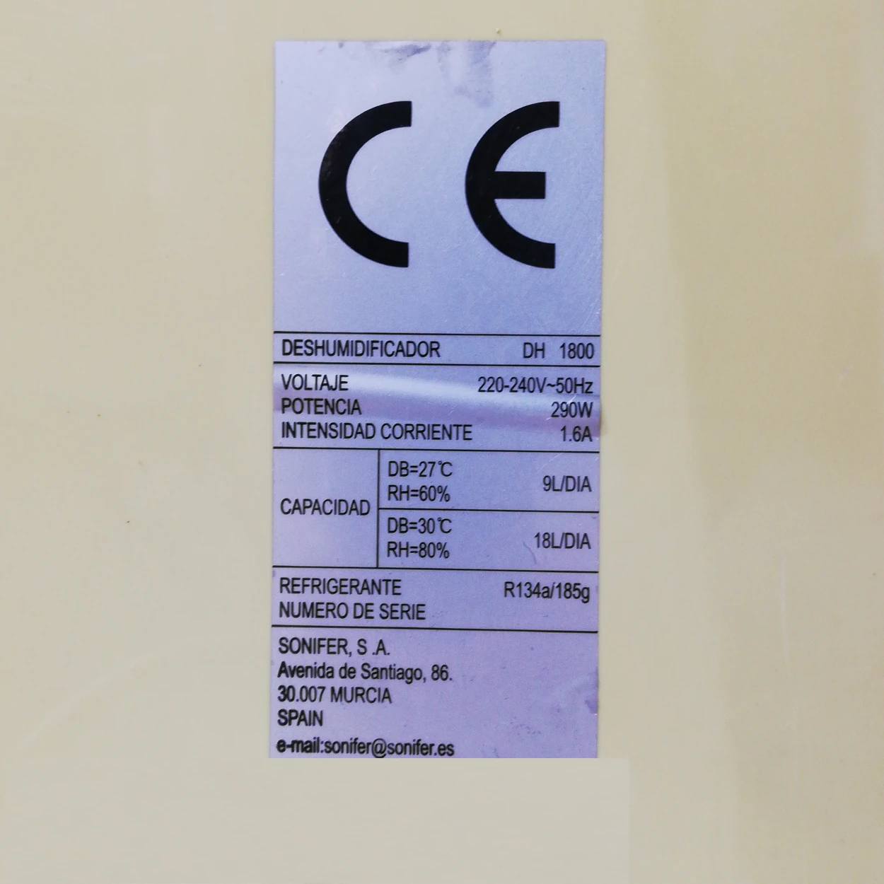 Deshumidificador ORBEGOZO DH-1800 d'ocasiรณ capacitat 18 litres potencia 290W