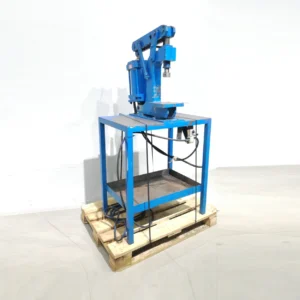Prensa neumática de banco VAP-CPOAC 80x75x158cm procedente de una empresa en cierre